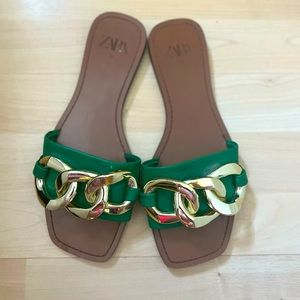 Zara green sandal size 8.5